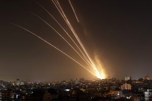 Ao menos 25 palestinos mortos após três dias de ataques entre Israel e Gaza