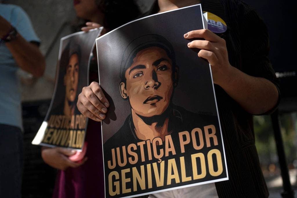 Justiça marca o júri popular de PRFs que torturaram Genivaldo em câmara de gás