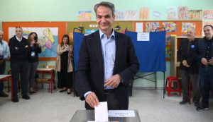 Partido de direita do primeiro-ministro vence eleições na Grécia