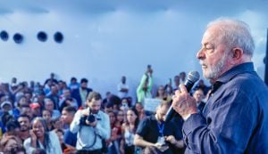 'Cultura não é gasto', diz Lula ao regulamentar a Lei Paulo Gustavo