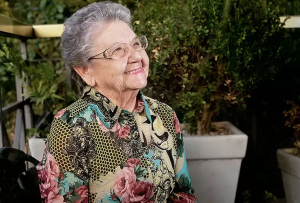 Apresentadora e cozinheira Palmirinha morre aos 91 anos