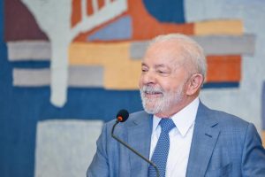 Lula alfineta Campos Neto após manutenção da taxa Selic: 'Pode falar de tudo, só não pode falar de juros'