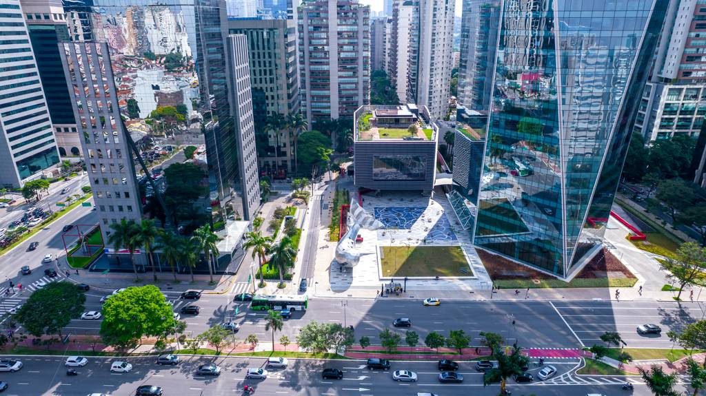 Quero ver o céu, as construtoras não deixam