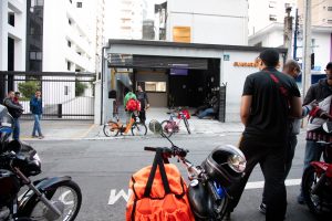 'Dark kitchens' já são mais de um terço dos restaurantes do iFood em São Paulo