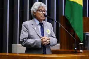 PSOL 100% contra e PL com 1/3 a favor: como votou cada deputado sobre o arcabouço fiscal