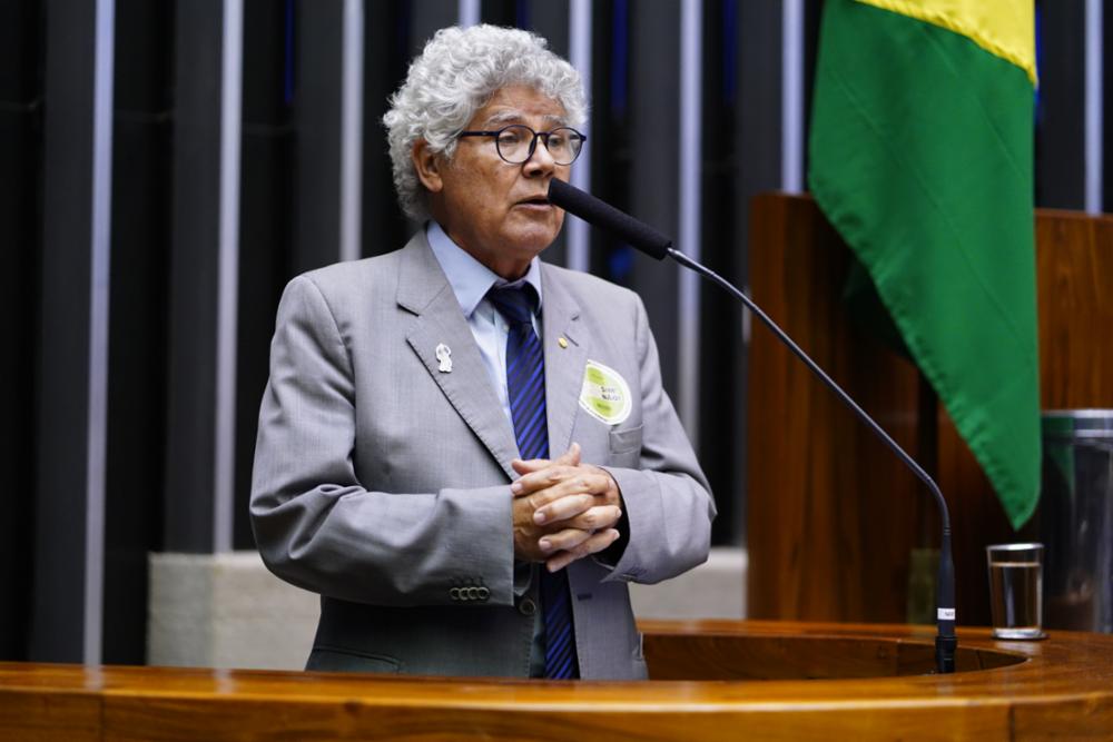 Votação do PSOL contra governo no arcabouço fiscal coloca em xeque