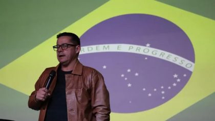 A postura do ‘substituto’ de Deltan na Câmara em relação ao governo Lula