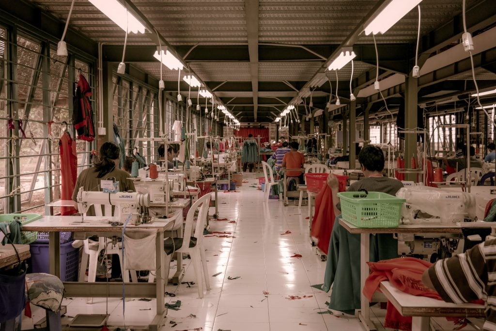Por que a transparência é fundamental para a construção de uma moda justa