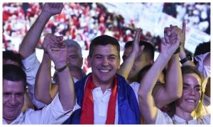 Santiago Peña é eleito presidente do Paraguai, confirmando hegemonia do Partido Colorado