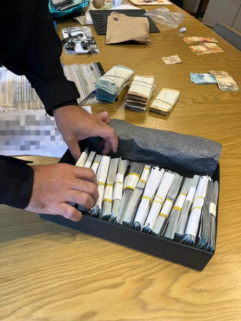 PF apreende armas e mais de R$ 500 mil em dinheiro vivo na 11ª fase da Lesa Pátria