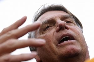 Bolsonaro diz que imprensa o acusa de ligação com o caso do submersível Titan: 'Há manchetes por aí'