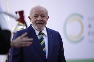 Lula cancela jantar em Paris com o príncipe herdeiro da Arábia Saudita