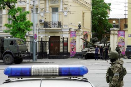 Milicianos do Wagner recuam de marcha para Moscou; Putin agradece a Lukashenko pelo desfecho