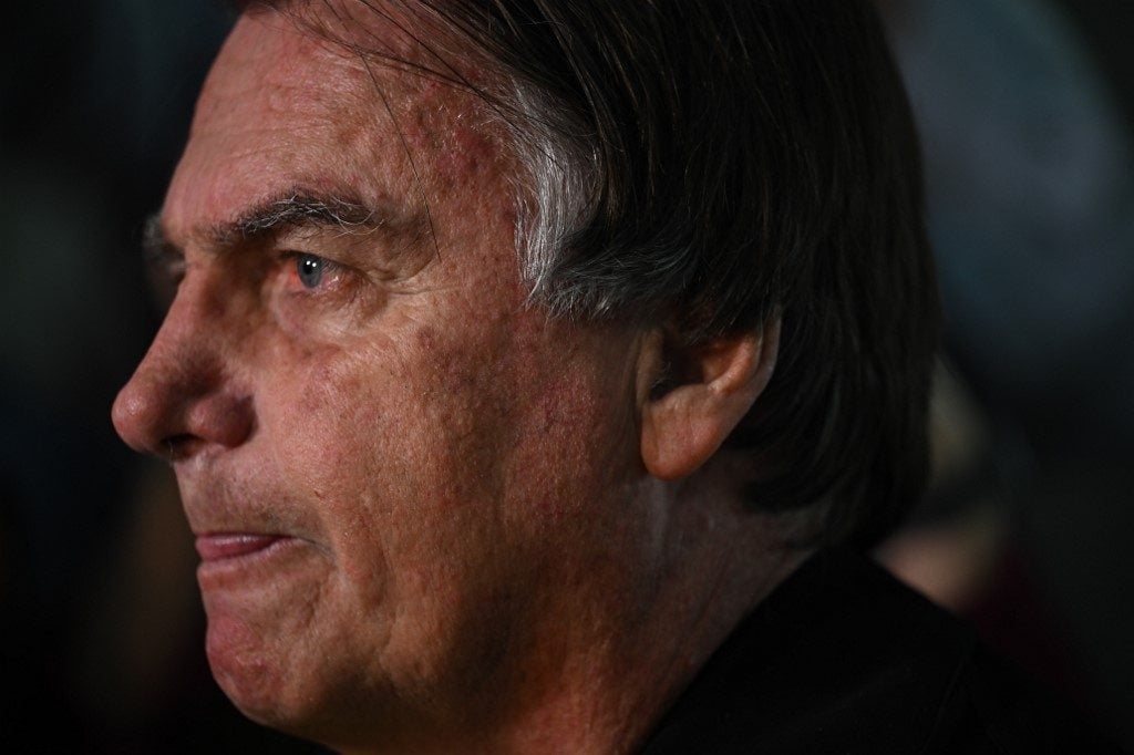 5 a 2: TSE torna Bolsonaro inelegível por 8 anos após mentiras e ataques ao sistema eleitoral