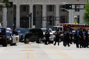 Trump se declara inocente de acusações no caso dos documentos sigilosos em tribunal de Miami