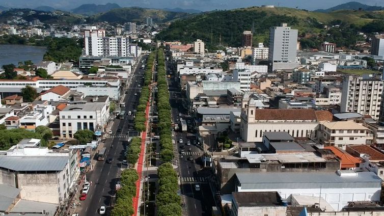 MP vai à Justiça contra município do Rio por homenagem a Mussolini