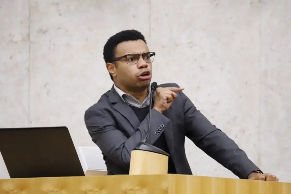 PF diz não ter visto ligação entre Fernando Holiday e atos golpistas do 8 de Janeiro