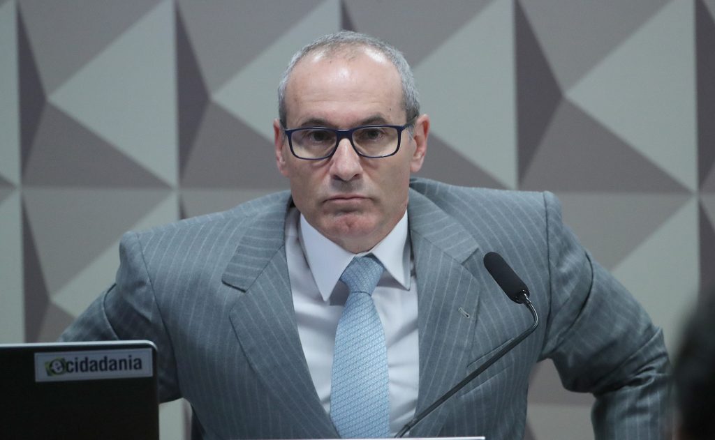 Coronel que discutiu golpe com Cid não nega mensagens e se apresenta na CPMI como ‘militar, pai de família e cristão’