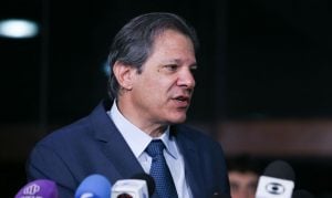PL para regulamentar apostas esportivas chega à Câmara em agosto, diz Haddad