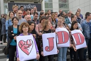 França: greve de jornalistas contra diretor ligado à extrema-direita impede publicação de jornal pela 3ª semana