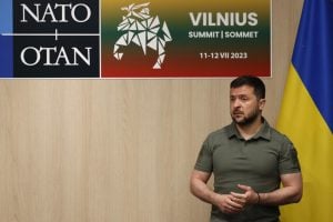 Zelensky critica falta de prazo para adesão ucraniana à Otan