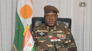 General Abdourahamane Tchiani se apresenta como o novo líder do Níger