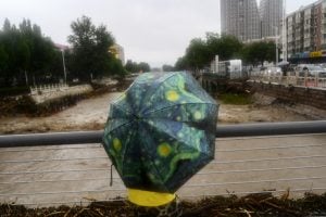 Chuvas torrenciais deixam ao menos 62 mortos na China