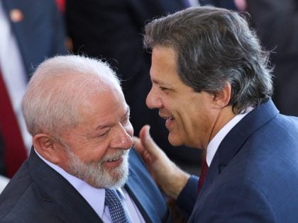 Lula diz que Haddad merece Nobel de Economia por 2 programas do governo