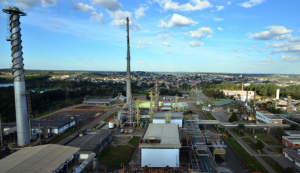 Deputadas entram com ação para anular venda de usina de xisto ligada à Petrobras