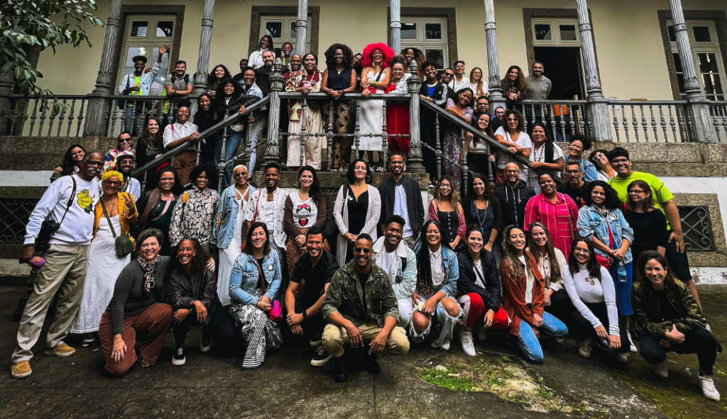 MC Marcinho, do hit ‘Glamurosa’, sofre parada cardíaca e é intubado no Rio