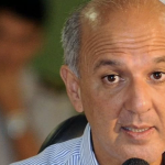 Arruda contesta a impugnação de candidatura e diz ao TRE que está elegível