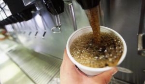 Aspartame é um adoçante possivelmente cancerígeno, diz OMS