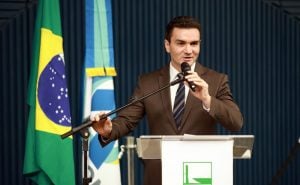 Centrão era algo pejorativo e está virando uma coisa positiva, diz o novo ministro do Turismo