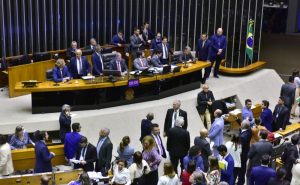 Câmara rejeita adiar a votação do PL do Carf, nova prioridade do governo