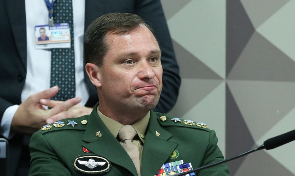 Novo depoimento de Mauro Cid à PF tem mais de 9 horas de duração