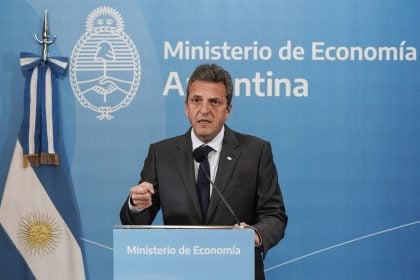 Por que o chefe de uma economia em crise virou a esperança peronista na Argentina