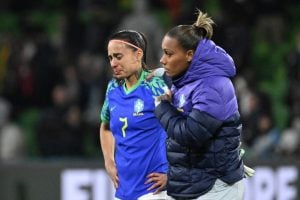 Brasil empata com Jamaica e está fora da Copa do Mundo feminina