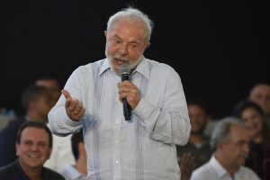 ‘Brasil não vai gastar em guerra’, diz Lula ao criticar aumento de gastos militares dos países ricos