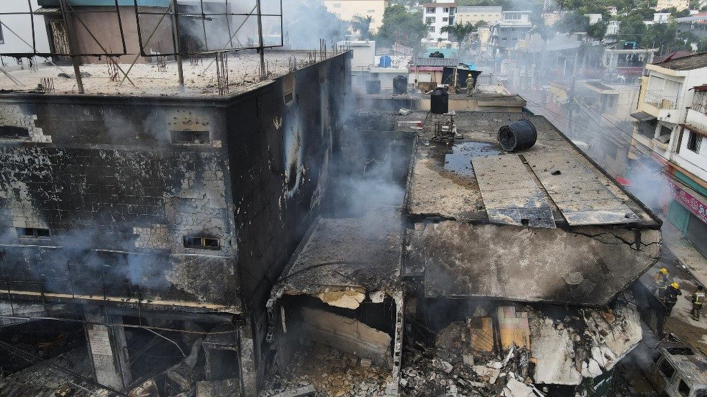 Sobe para 25 o número de mortos em explosão na República Dominicana