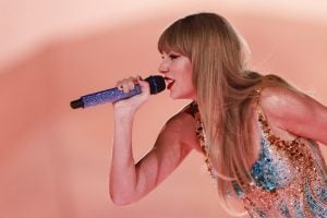 Procon multa empresa por falhas na venda de ingressos para show de Taylor Swift