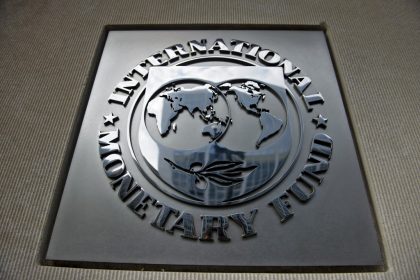 FMI aumenta projeção de crescimento do PIB brasileiro para 2,5%