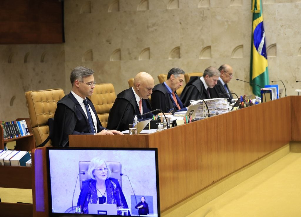 STF convoca sessões extras para julgar os primeiros réus do 8 de Janeiro