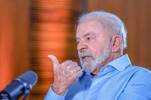 Governo Lula vai desbloquear mais de 3 mil usuários censurados pela gestão Bolsonaro em perfis do Planalto