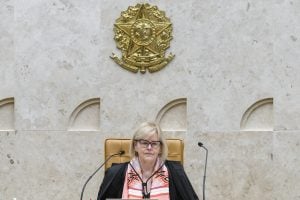 STF derruba ações de juízes contra jornal do Paraná por matéria sobre supersalários