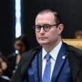 Zanin vota contra lei da desoneração da folha, mas mantém reoneração gradual até 2027