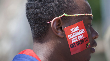 Banco Mundial corta ajuda bilionária a Uganda por causa de lei anti-LGBT; presidente denuncia ‘pressão’
