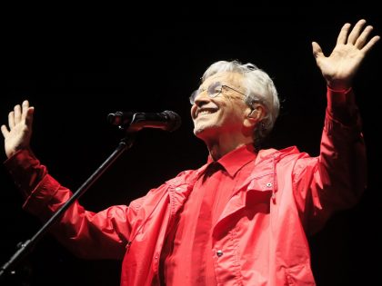Recriação de ‘Transa’ em show mantém a aura cult do disco de Caetano