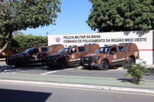 PM da Bahia prende 5 policiais acusados de integrar milícia