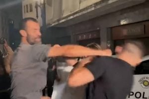 Arthur do Val provoca manifestantes e é agredido com soco no rosto