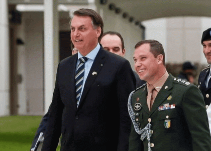 Delação de Mauro Cid detalhou o funcionamento do ‘gabinete do ódio’ de Bolsonaro, diz jornal